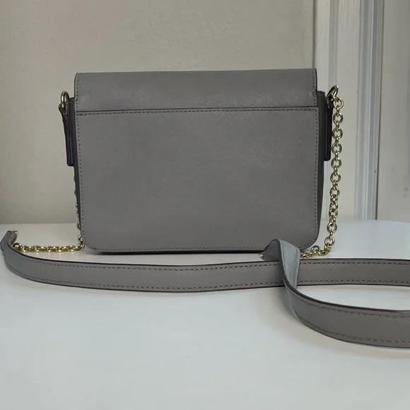 EUC Henri Bendel Crossbody - Picture 2 of 13